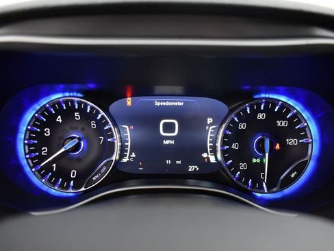 New 2026 Chrysler Pacifica Select AWD/4WD image 19