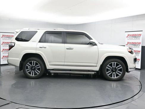 Used 2023 Toyota 4Runner Limited AWD/4WD image 9
