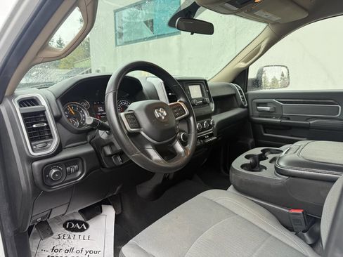 Used 2019 RAM 2500 Big Horn w/ Protection Group AWD/4WD image 10