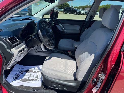 Used 2018 Subaru Forester 2.5i Premium w/ All-Weather Package AWD/4WD image 22