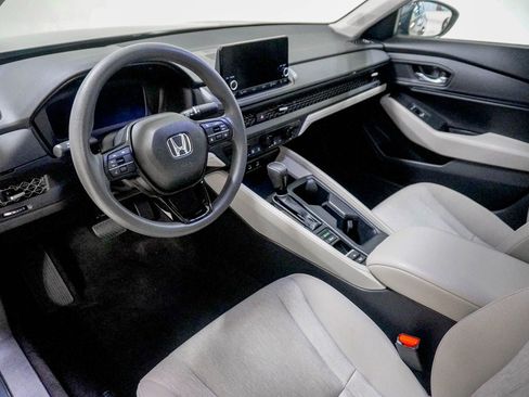 Certified 2023 Honda Accord EX image 20