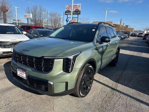 Used 2025 Kia Sorento SX AWD/4WD image 1