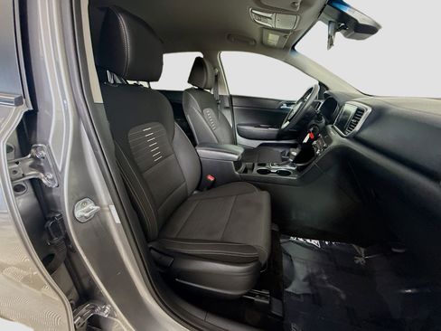 Used 2020 Kia Sportage LX w/ LX Popular Package FWD image 28