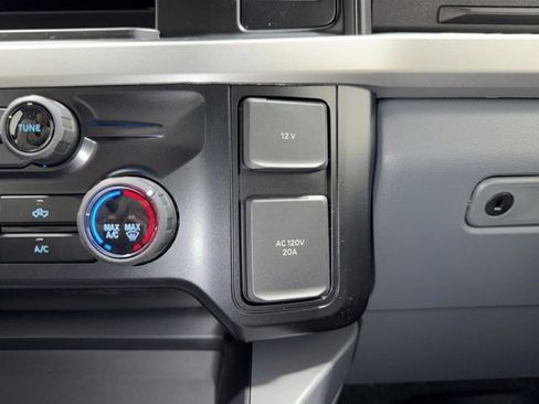 New 2026 Ford F350 XLT image 27