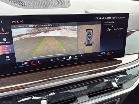 Used 2026 BMW X5 xDrive50e w/ Climate Comfort Package image 26