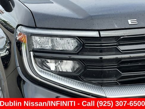 Used 2025 Ford Expedition Max Platinum AWD/4WD image 46