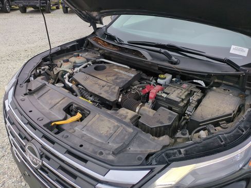 Used 2024 Nissan Rogue SV AWD/4WD image 31