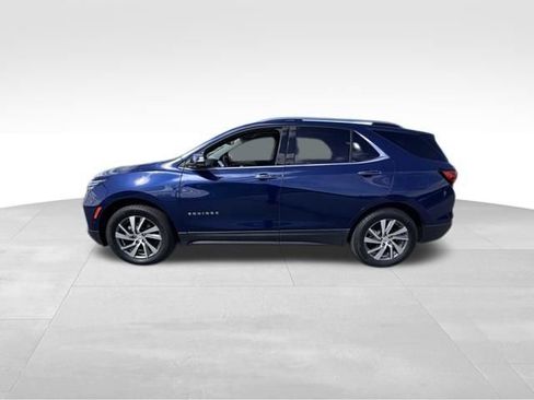 Used 2022 Chevrolet Equinox Premier AWD/4WD image 3