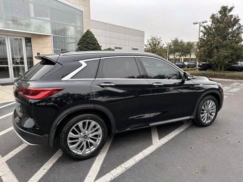 Used 2023 INFINITI QX50 Luxe image 2