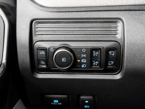 Used 2025 Ford F250 Platinum image 45