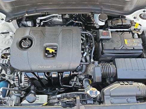 Used 2024 Kia Seltos LX AWD/4WD image 20