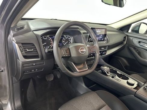 Certified 2026 Nissan Rogue SV image 13