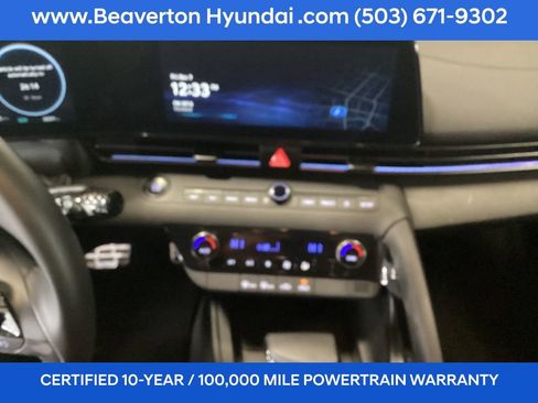 Certified 2025 Hyundai Elantra SEL image 27