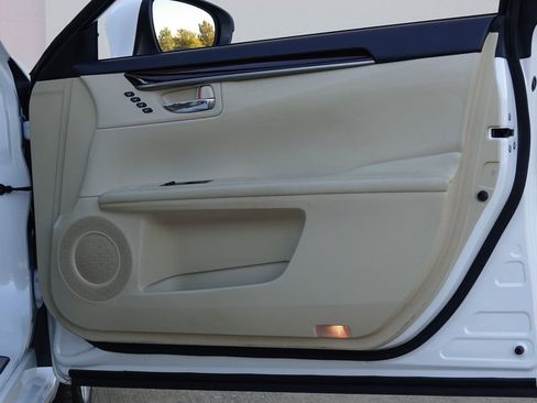 Used 2014 Lexus ES 350 image 38