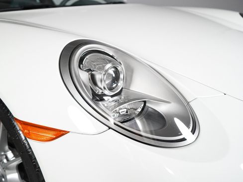 Used 2015 Porsche 911 Carrera S RWD image 38