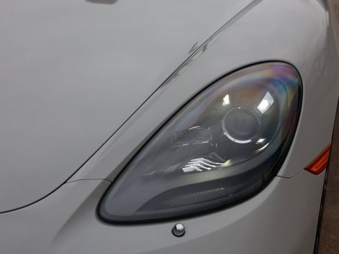 Used 2025 Porsche 718 Cayman image 20