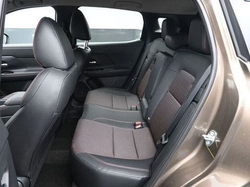 New 2026 Nissan Kicks SR w/ Cold Weather Package AWD/4WD image 14