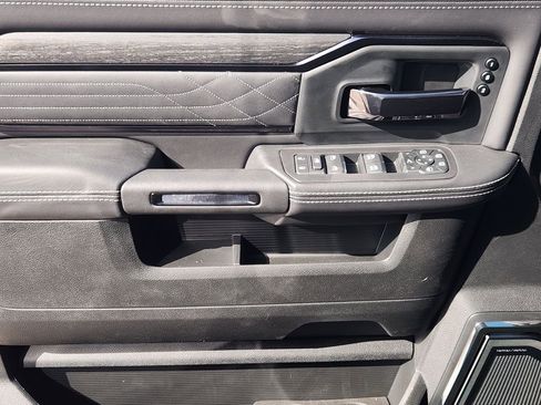 New 2026 RAM 2500 Limited image 19