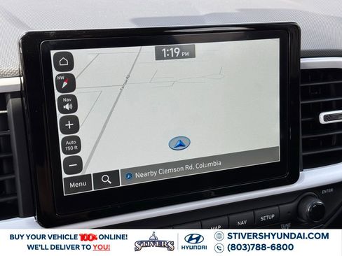 Certified 2025 Hyundai Venue Limited image 3