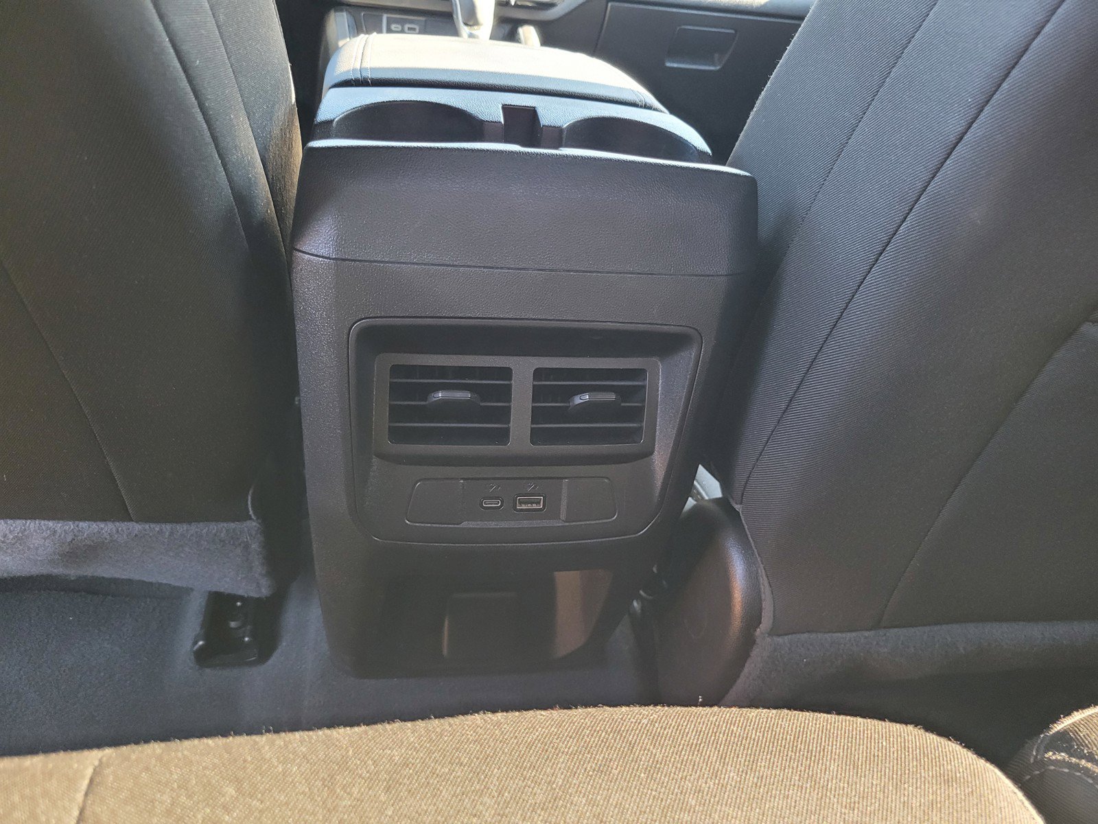 Used 2024 GMC Canyon Elevation w/ Convenience Package AWD/4WD image 14