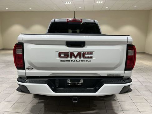 Used 2024 GMC Canyon Elevation w/ Convenience Package RWD image 4