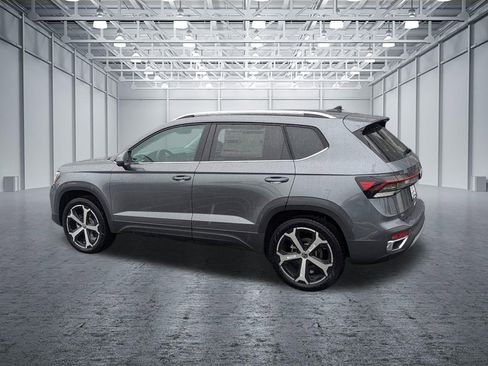 New 2026 Volkswagen Taos SEL AWD/4WD image 2