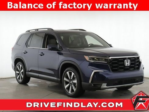 Used 2025 Honda Pilot Elite image 1
