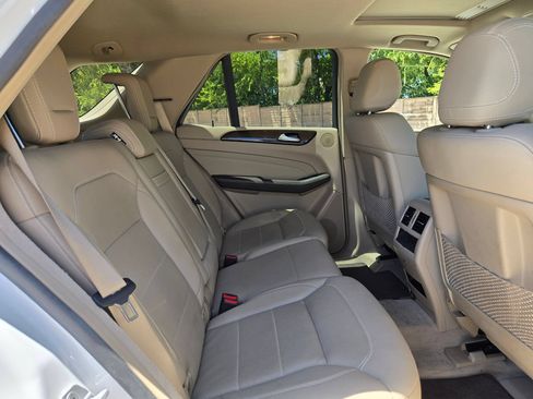 Used 2015 Mercedes-Benz ML 350 2WD image 25