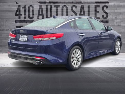 Used 2018 Kia Optima EX image 3