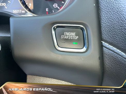 Certified 2021 GMC Acadia SLT w/ Technology Package image 42