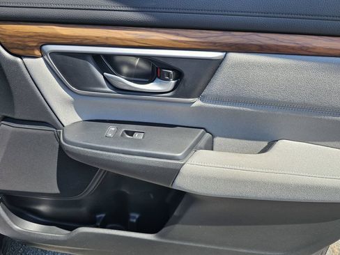 Used 2022 Honda CR-V EX image 11