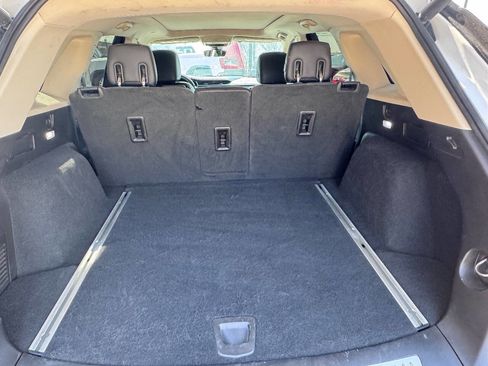 Used 2017 Cadillac XT5 Luxury w/ Driver Awareness Package image 13