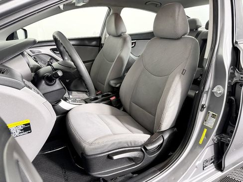 Used 2013 Hyundai Elantra GLS w/ Preferred Pkg FWD image 29