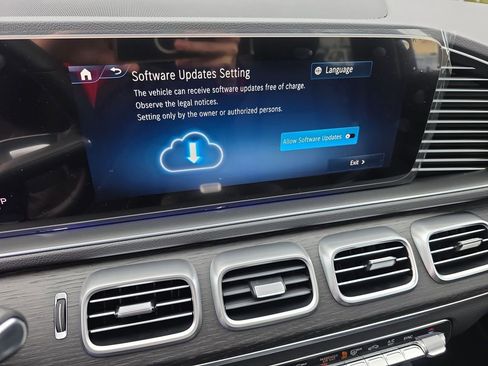 New 2026 Mercedes-Benz GLE 450 4MATIC image 15