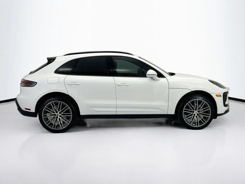 Used 2026 Porsche Macan AWD/4WD image 8