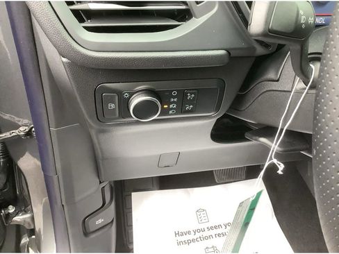 New 2025 Ford Escape ST-Line w/ Equipment Group 301A image 13