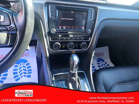 Used 2018 Volkswagen Passat 2.0T S image 14
