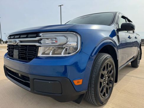 Used 2024 Ford Maverick Lariat image 11