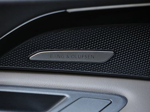 New 2025 Audi Q5 Premium Plus image 15