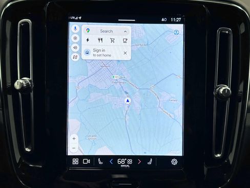 Used 2023 Volvo C40 P8 Recharge Plus image 31