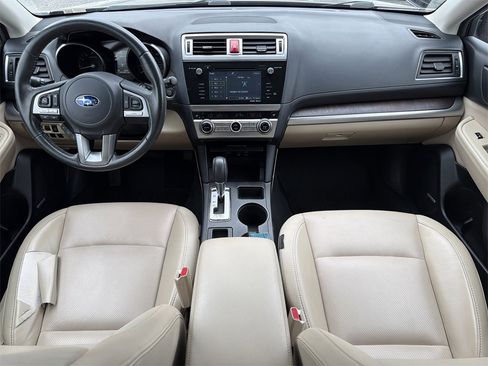 Used 2017 Subaru Outback 3.6R Limited w/ Popular Package #5 image 14