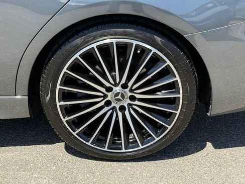 Used 2025 Mercedes-Benz C 300 Sedan image 14