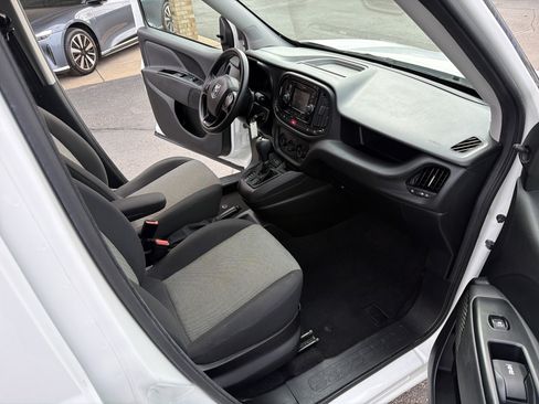 Used 2021 RAM ProMaster City Tradesman image 22