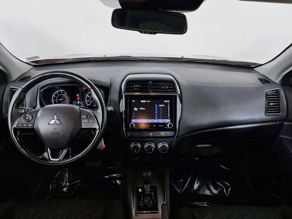 Used 2023 Mitsubishi Outlander Sport LE AWD/4WD image 10