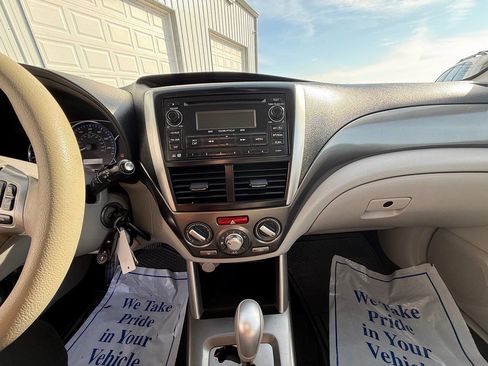 Used 2013 Subaru Forester 2.5X Premium w/ Popular Pkg 3 image 16