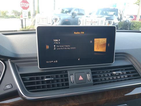 Used 2018 Audi Q5 Premium Plus w/ Premium Plus Package image 24