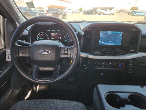 Used 2022 Ford F150 XLT image 11