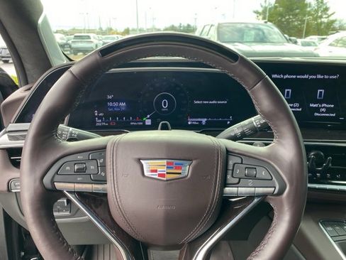 Used 2024 Cadillac Escalade Sport Platinum w/ LPO, ONYX Package image 3