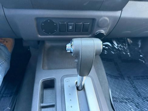 Used 2008 Nissan Xterra S w/ Tow Pkg image 16