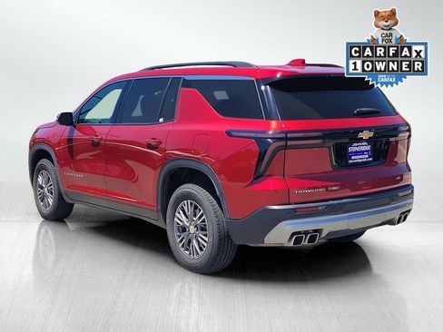 Used 2025 Chevrolet Traverse LT AWD/4WD image 6